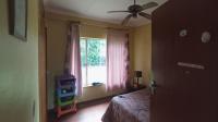 Bed Room 1 - 10 square meters of property in Rooihuiskraal