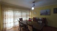 Dining Room - 17 square meters of property in Rooihuiskraal