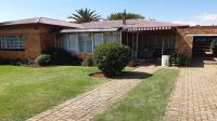 Front View of property in Florida