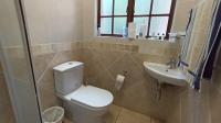 Bathroom 2 - 4 square meters of property in Ballitoville