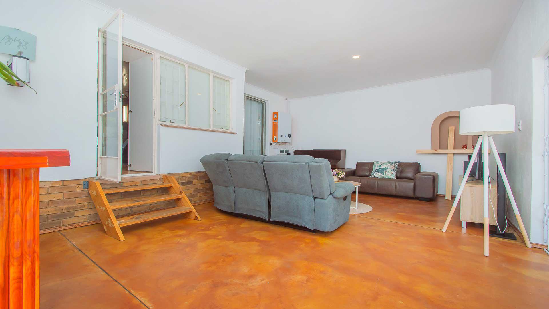 Lounges of property in Wilgeheuwel 