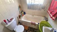 Bathroom 1 of property in Garsfontein