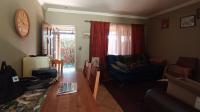 Lounges - 16 square meters of property in Garsfontein
