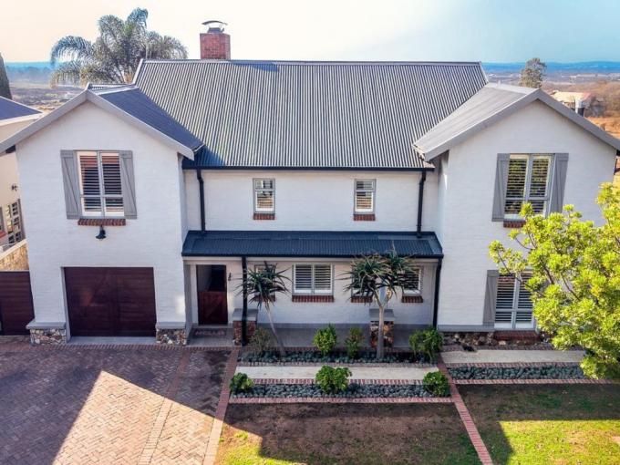 4 Bedroom House for Sale For Sale in Heritage Hill - MR692461