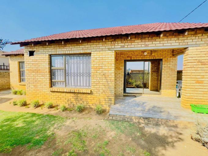 3 Bedroom House for Sale For Sale in Tsakane - MR692479