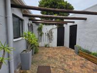  of property in Bloubergstrand