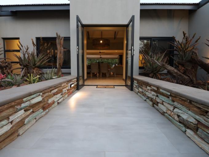 3 Bedroom House to Rent in Hoedspruit - Property to rent - MR692517