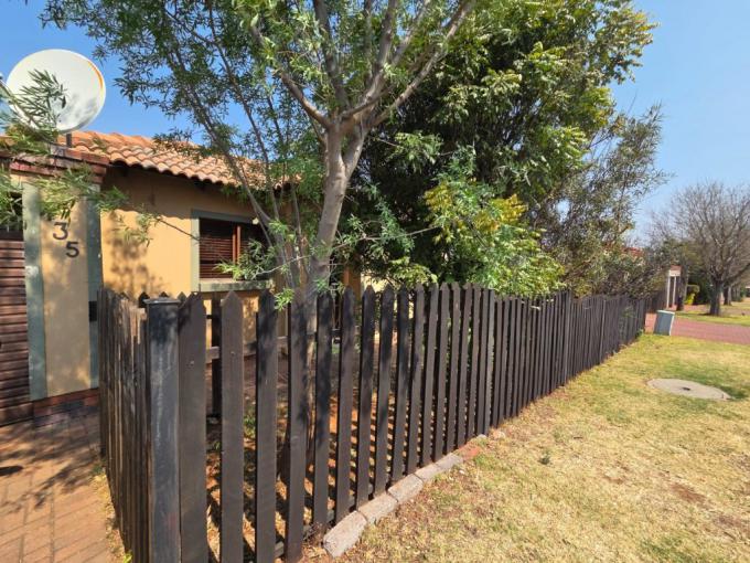 3 Bedroom Simplex for Sale For Sale in Alberton - MR692554