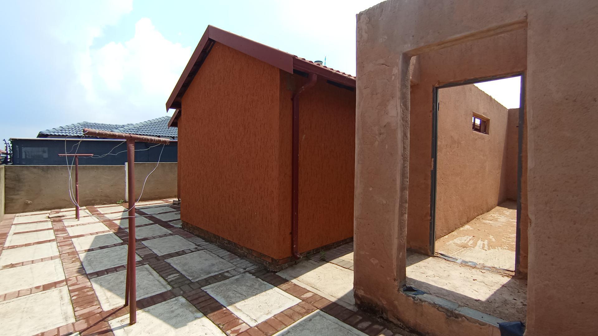 Backyard of property in Soshanguve