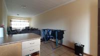 Kitchen - 10 square meters of property in Annlin West