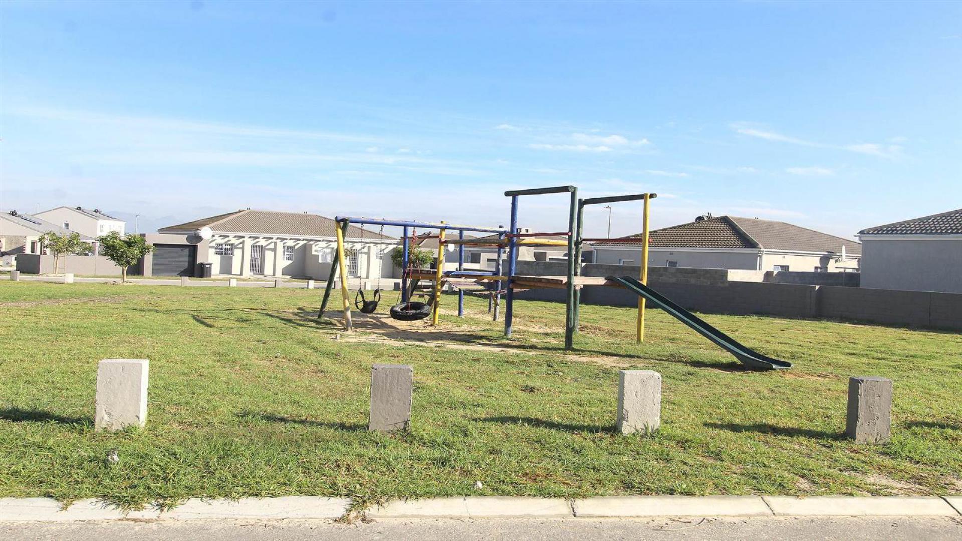  of property in Bardale Village