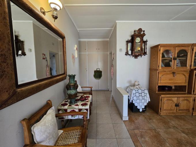 6 Bedroom House for Sale For Sale in Morgenzon - MR692619