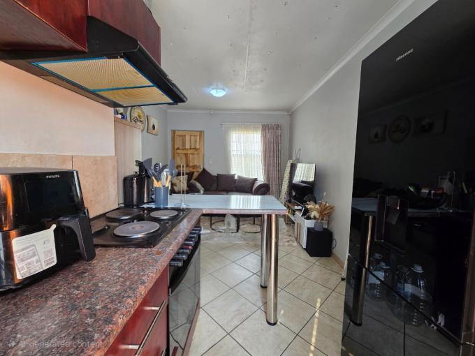 2 Bedroom House for Sale For Sale in Ermelo - MR692628