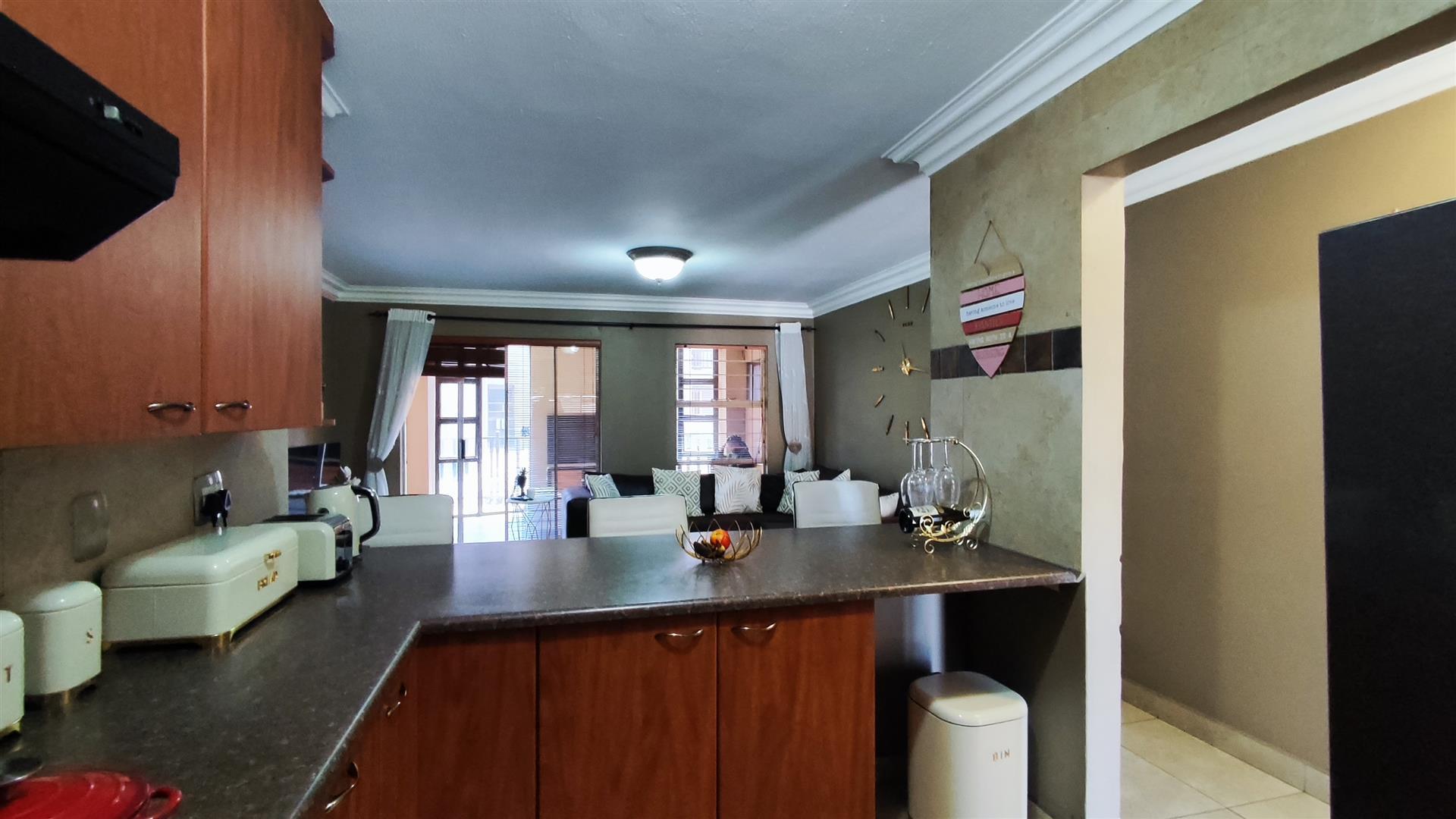 Kitchen - 7 square meters of property in Van Dykpark