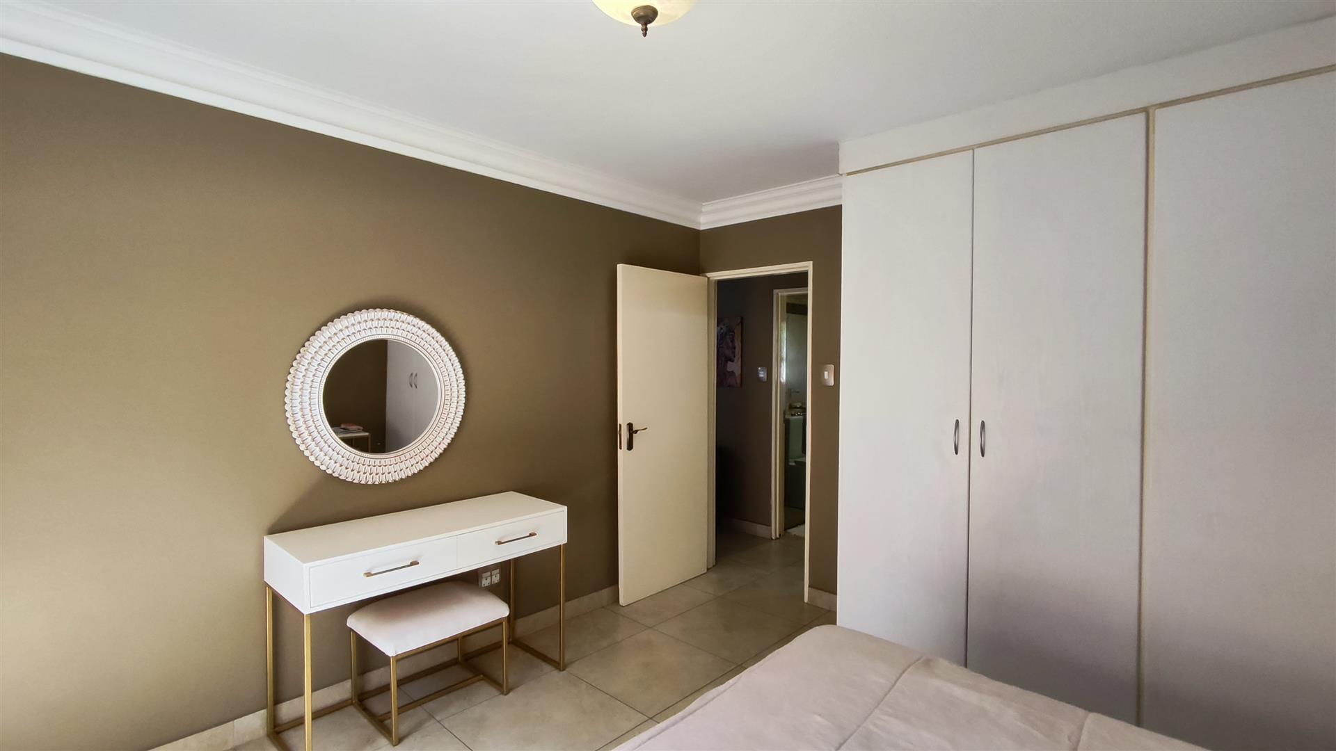 Bed Room 1 - 18 square meters of property in Van Dykpark