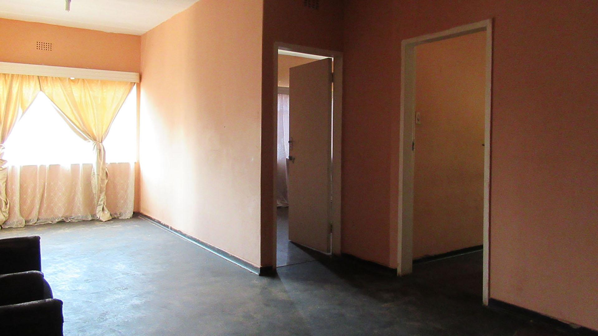 Dining Room - 14 square meters of property in Luipaardsvlei