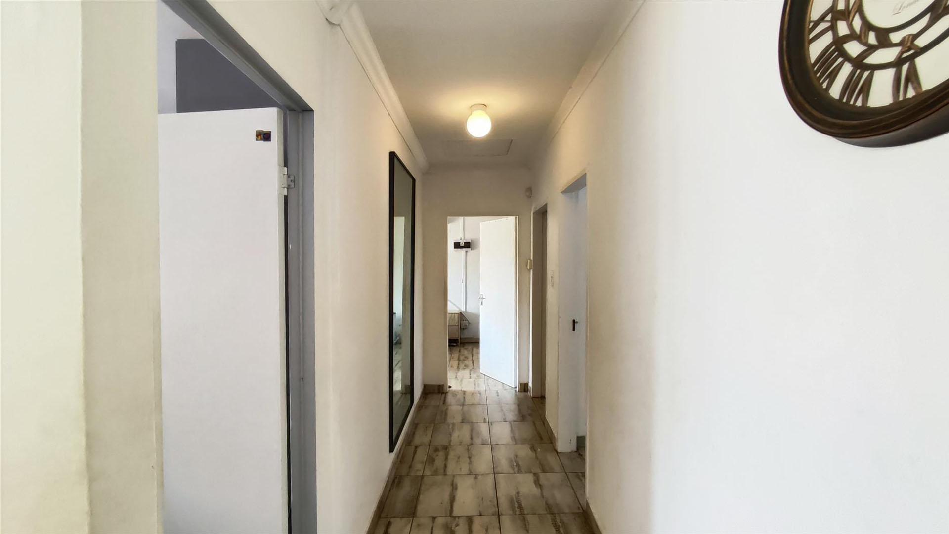 Spaces - 5 square meters of property in Eastleigh