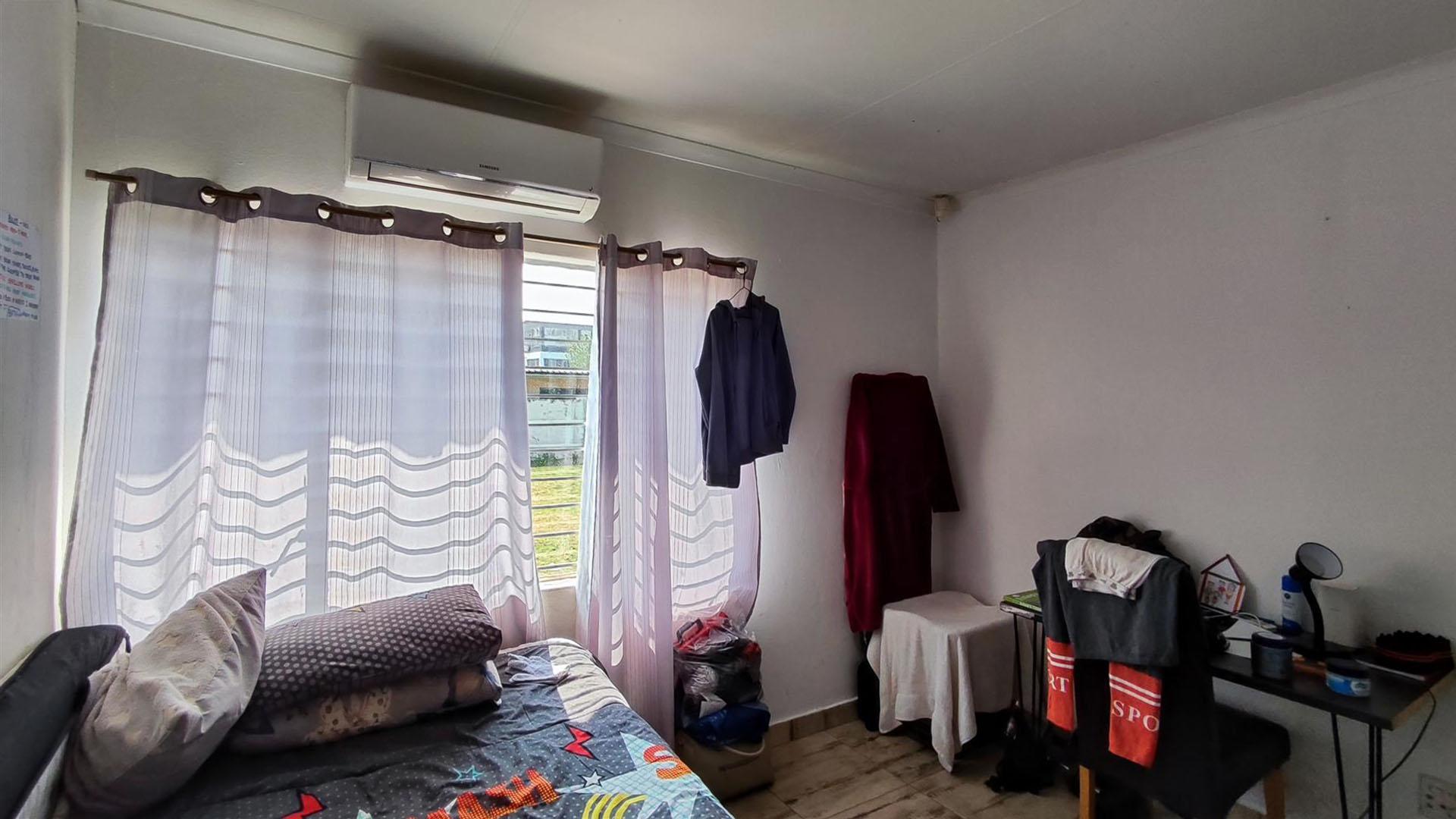 Bed Room 2 - 13 square meters of property in Eastleigh