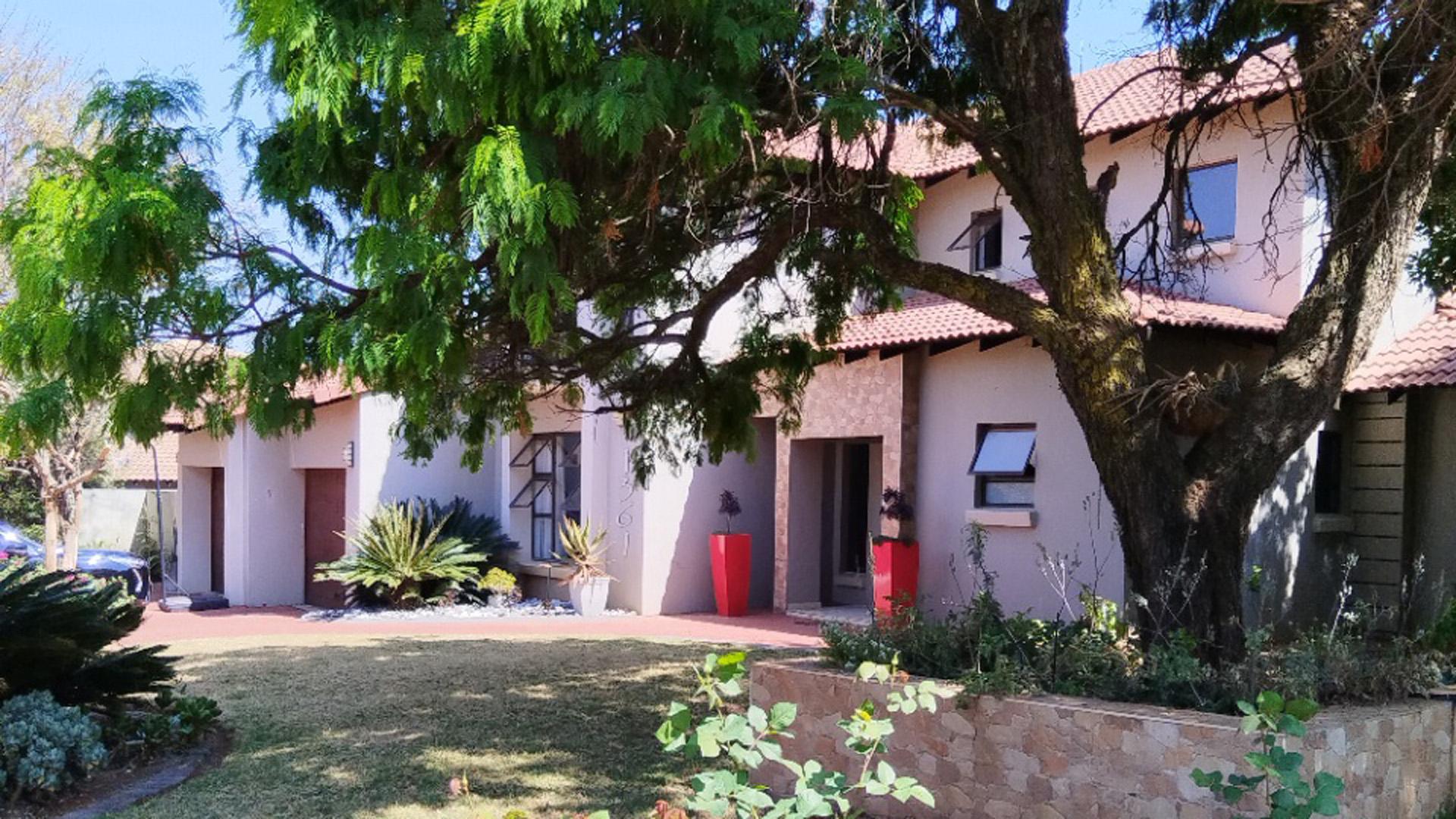 Front View of property in The Wilds Estate