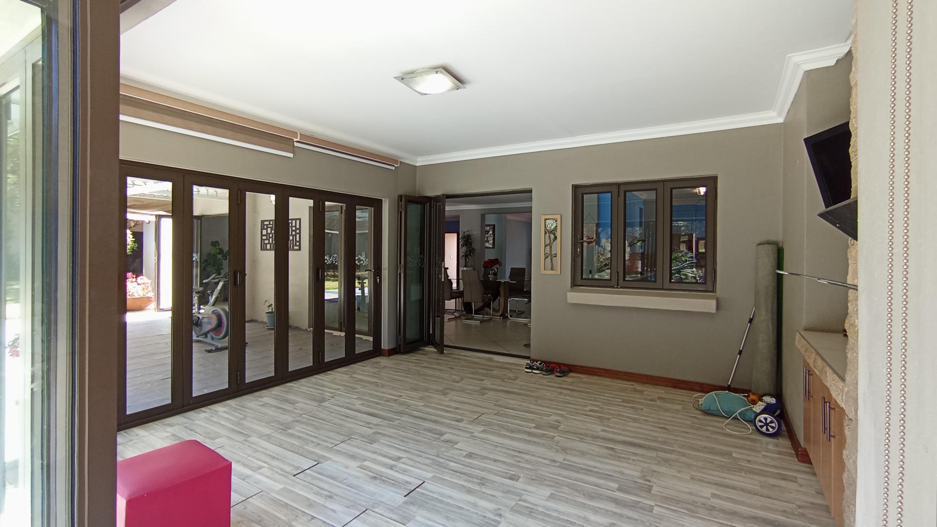 Entertainment - 22 square meters of property in The Wilds Estate