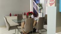 Dining Room of property in The Wilds Estate