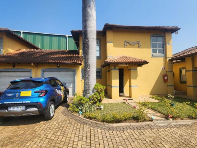 3 Bedroom Duplex for Sale For Sale in Mount Edgecombe  - MR692650