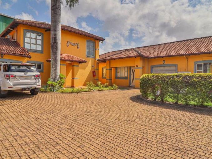 3 Bedroom Duplex for Sale For Sale in Mount Edgecombe  - MR692650