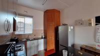 Kitchen - 10 square meters of property in Sonneveld