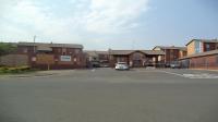 Front View of property in Alveda