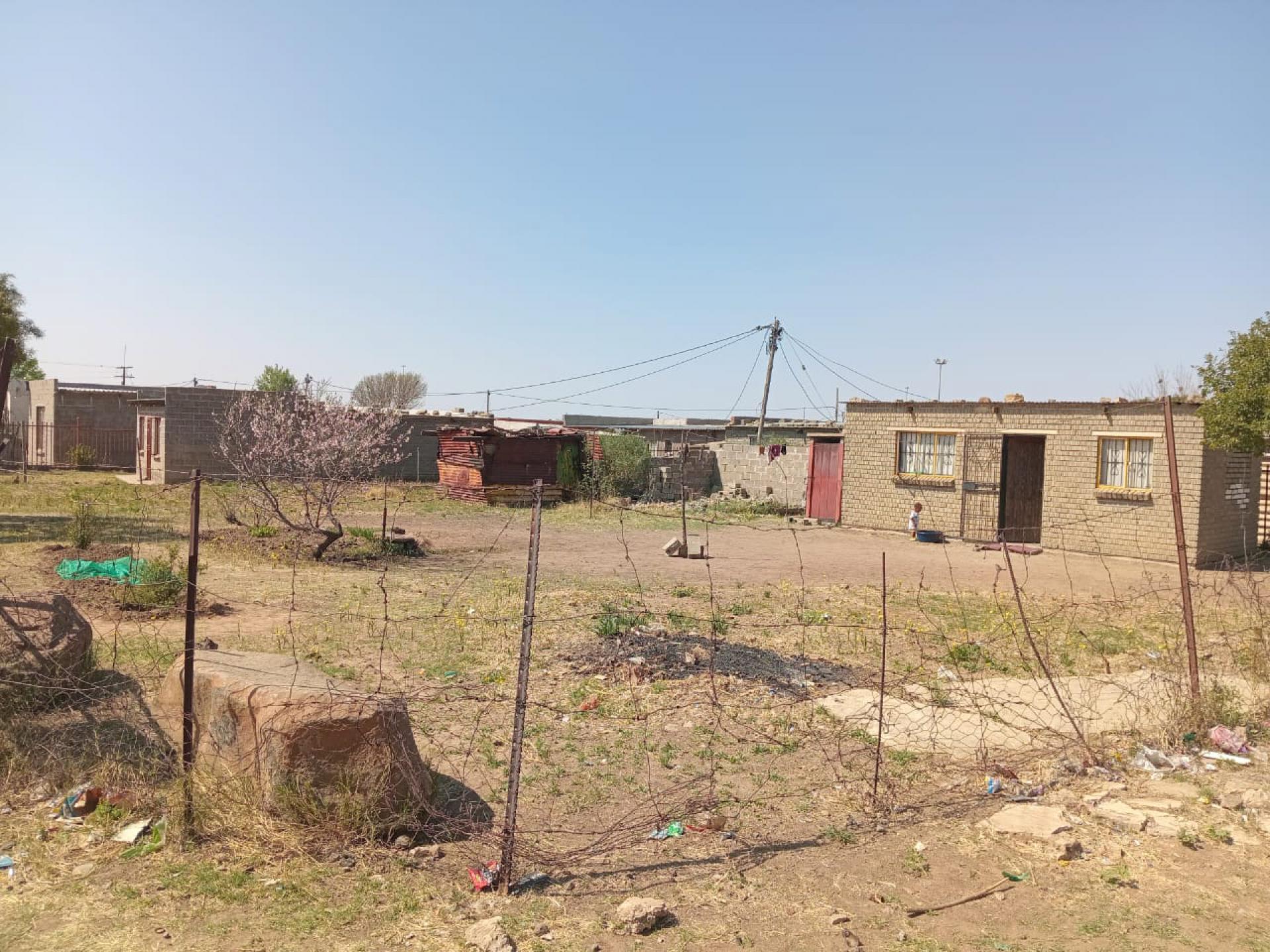  of property in Freedom Square