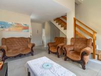  of property in Winston Park 