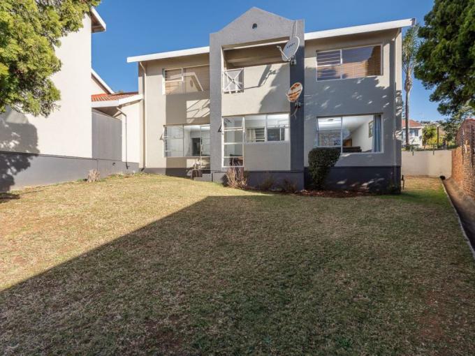 2 Bedroom Apartment to Rent in Constantia Kloof - Property to rent - MR692769