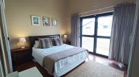 Main Bedroom - 16 square meters of property in Kraaifontein