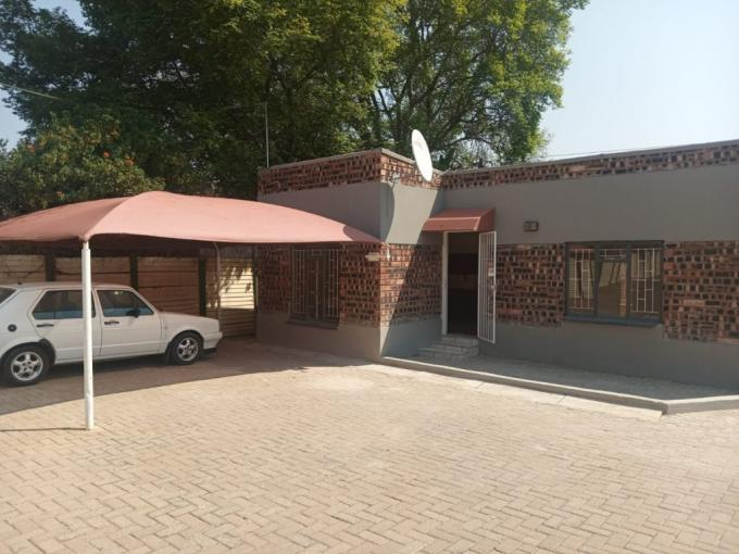 2 Bedroom Simplex to Rent in Polokwane - Property to rent - MR692788