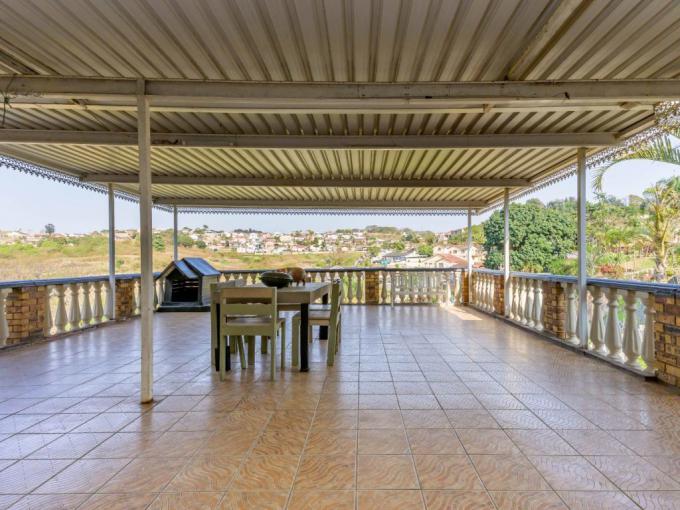 3 Bedroom House for Sale For Sale in Shallcross  - MR692804
