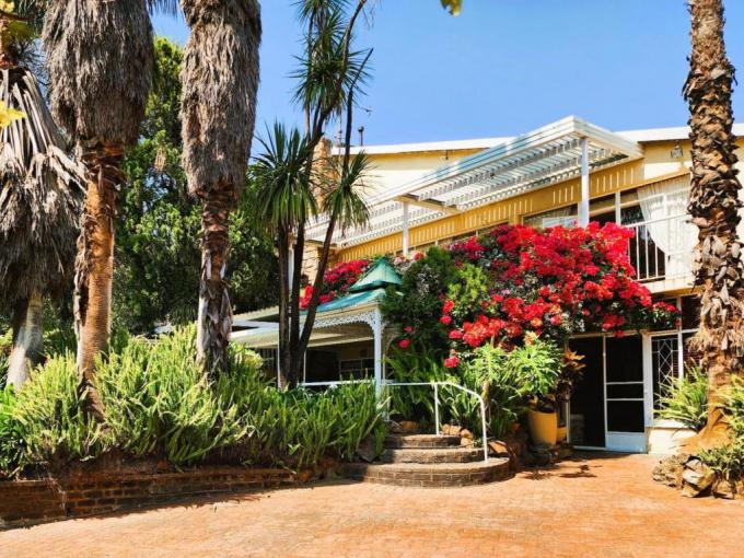 5 Bedroom House for Sale For Sale in Northcliff - MR692820