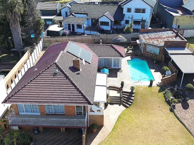 4 Bedroom House for Sale For Sale in Alan Manor - MR692838