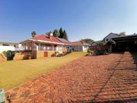  of property in Alan Manor