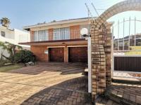  of property in Alan Manor