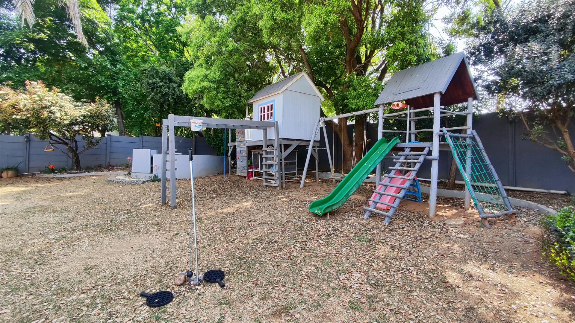 Backyard of property in Weltevreden Park