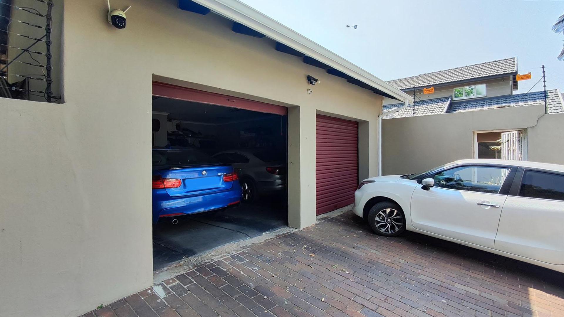 Backyard of property in Weltevreden Park