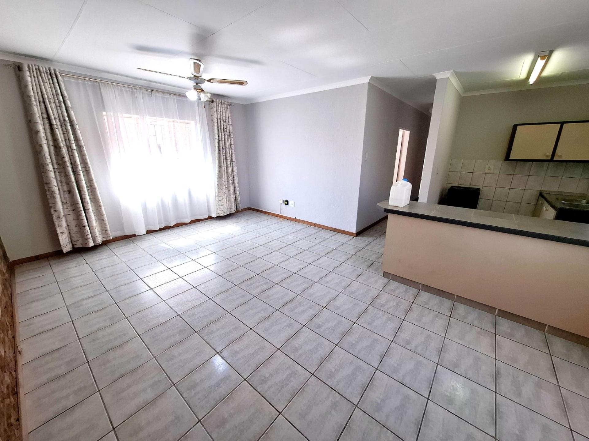  of property in Bendor