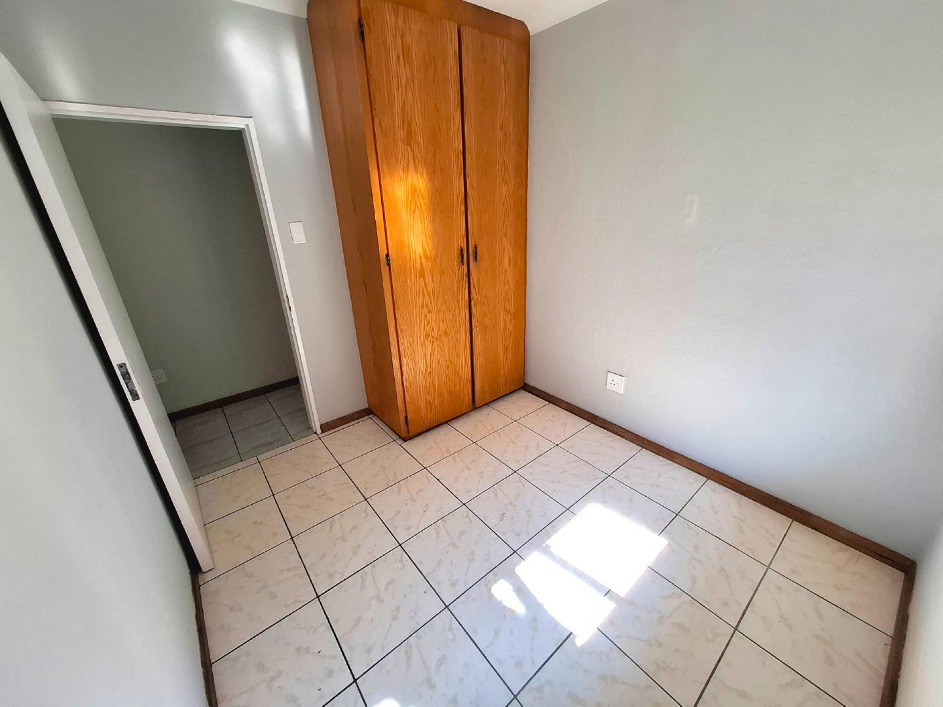  of property in Bendor