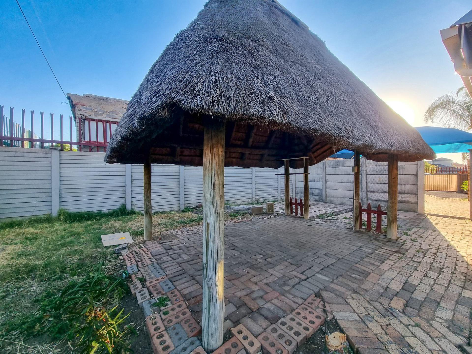  of property in Bendor