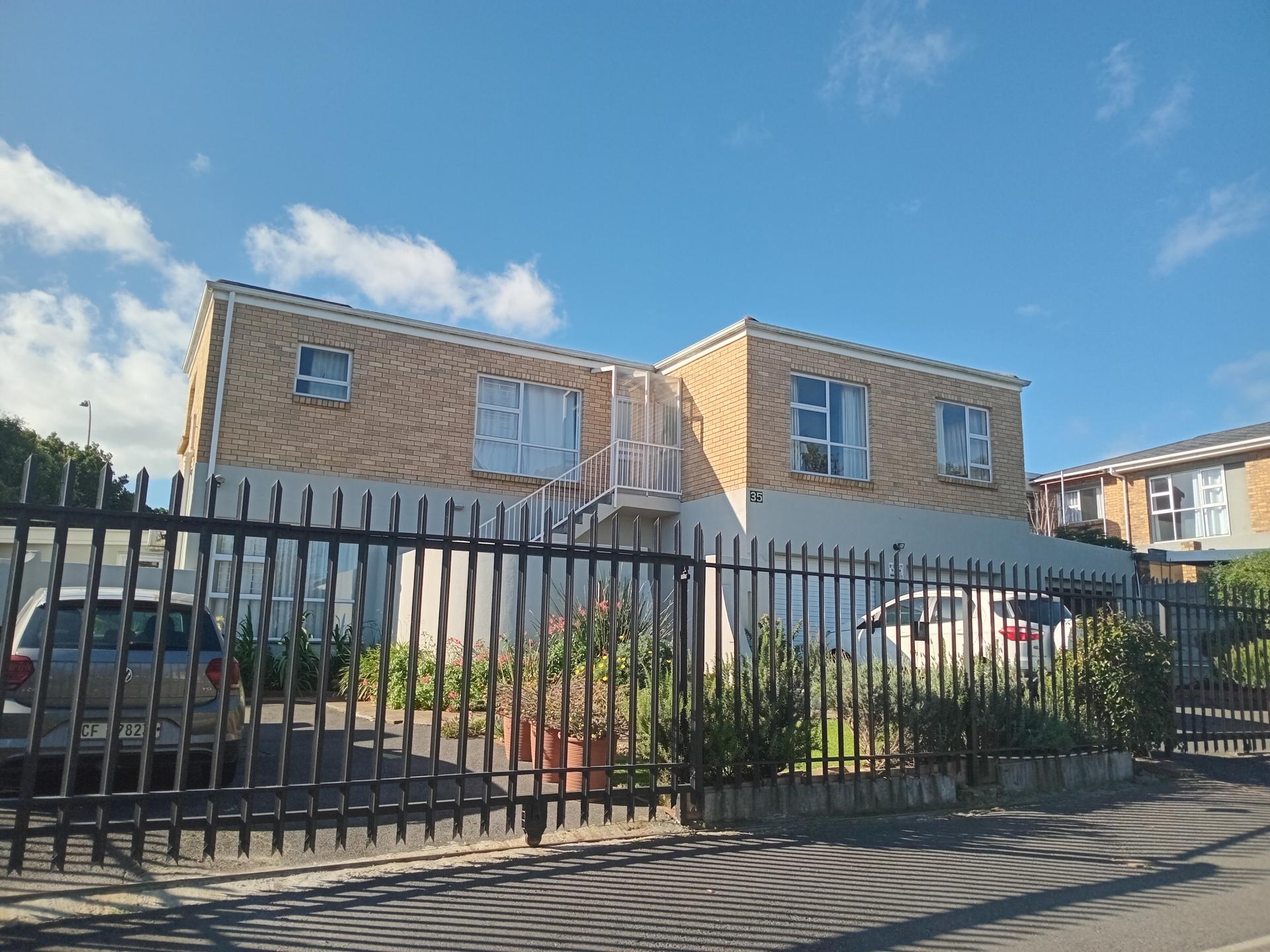  of property in Panorama 