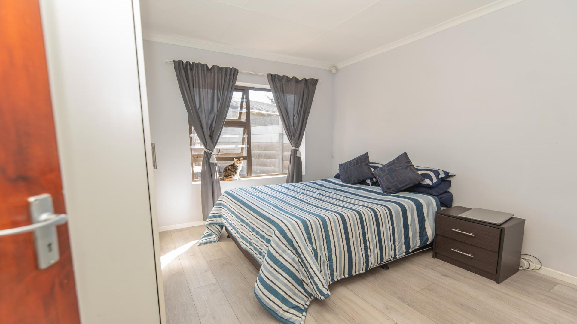 Main Bedroom of property in Springfield