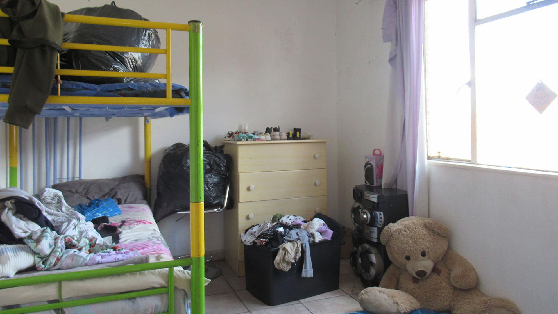 Bed Room 5+ - 31 square meters of property in Eldorado Park AH