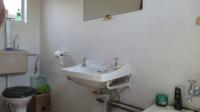 Bathroom 2 - 5 square meters of property in Eldorado Park AH