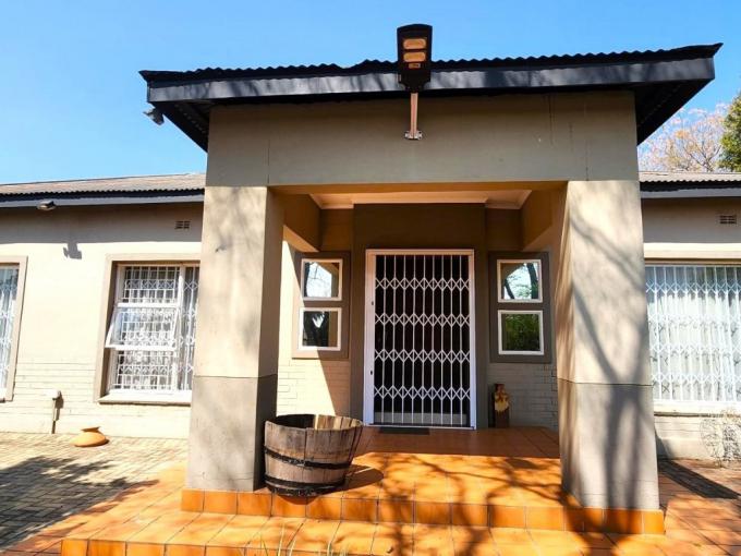 3 Bedroom House for Sale For Sale in Rensburg - MR692931