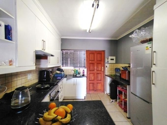 2 Bedroom Apartment for Sale For Sale in Woodlands Estate - MR692932